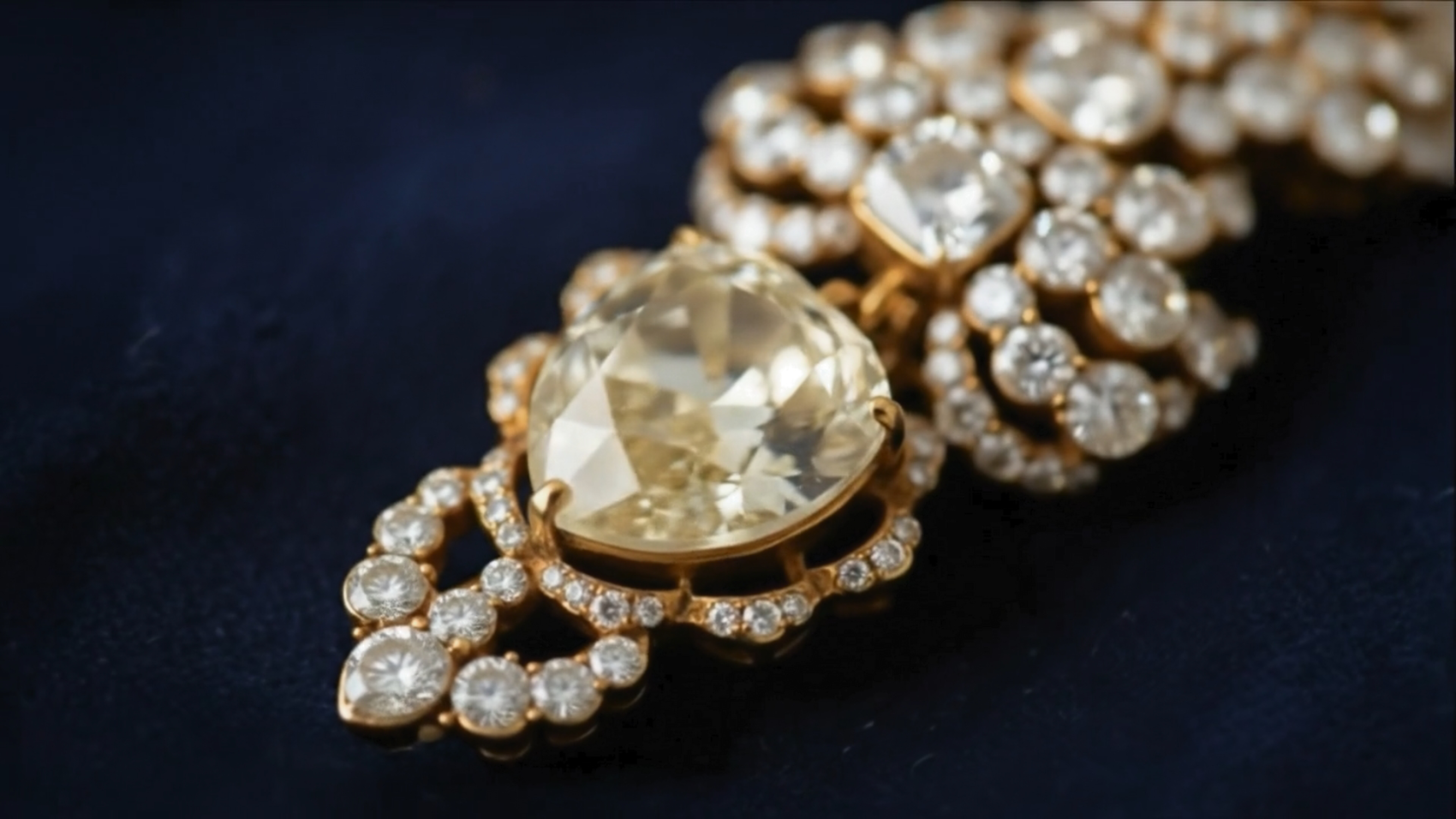 Habsburgs geheimes Schließfach - Die Odyssee der Juwelen